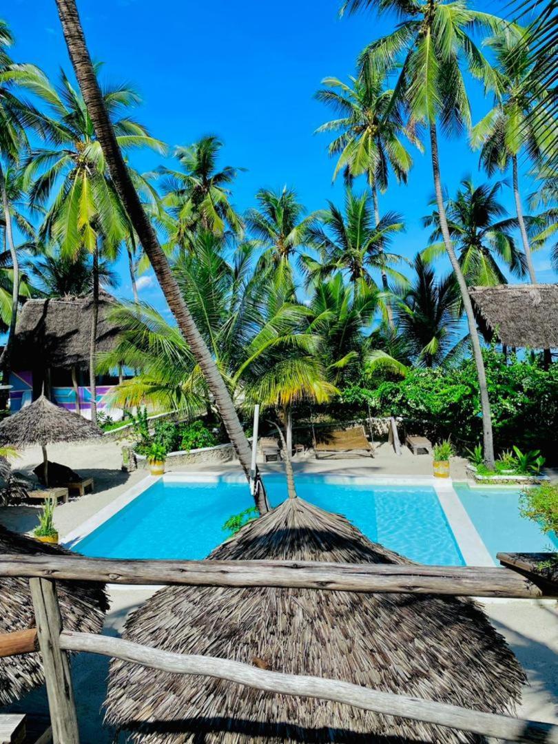 Tsunami Village Bwejuu Exteriör bild