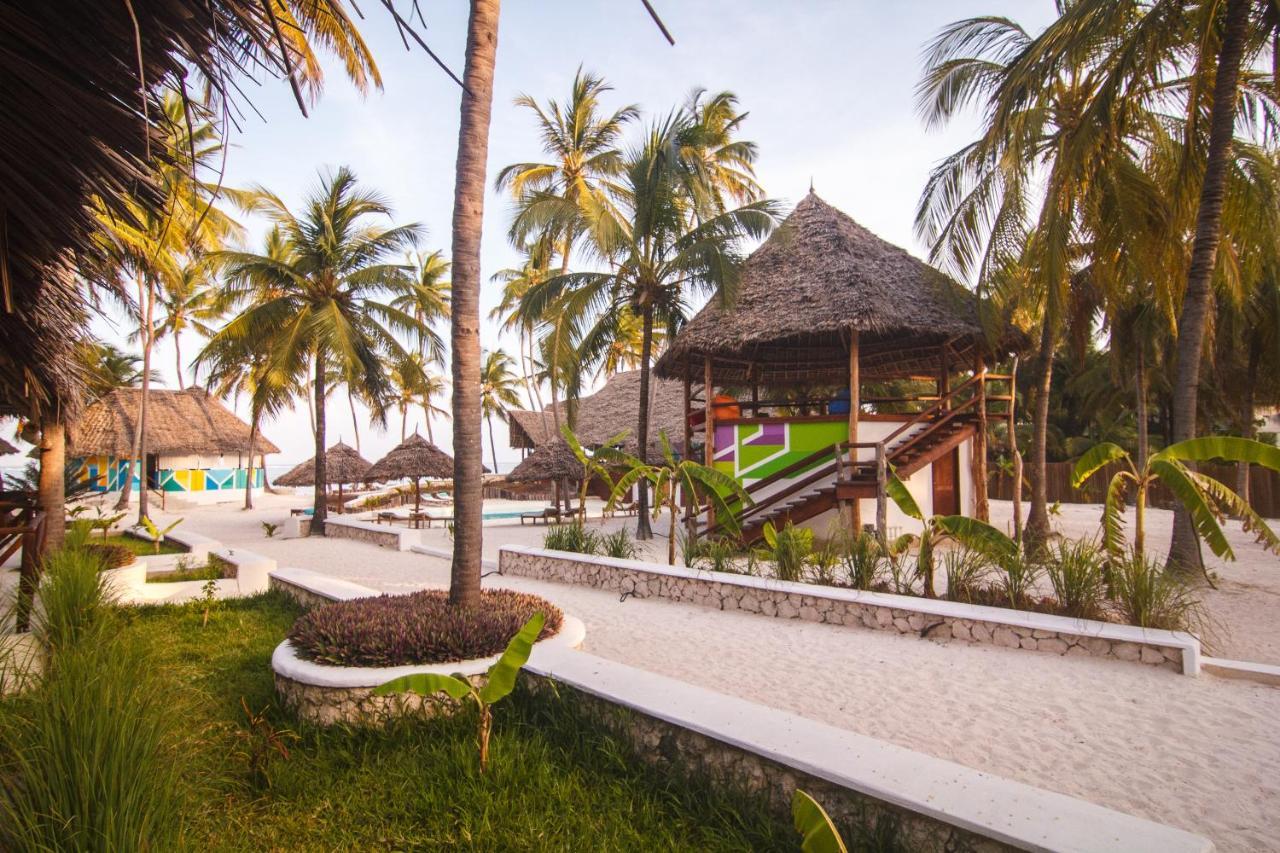 Tsunami Village Bwejuu Exteriör bild